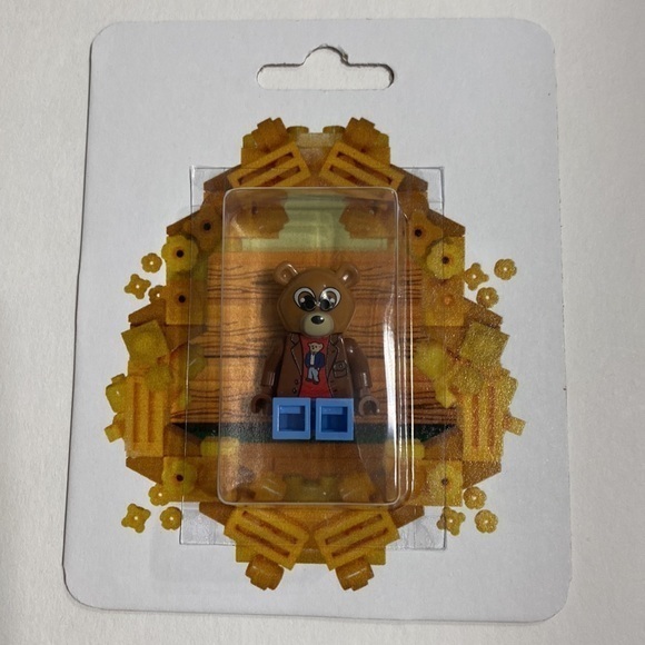 NWT Kanye West College Blockout Bear The Canvas Don Lego Collectible Figure - Picture 1 of 3